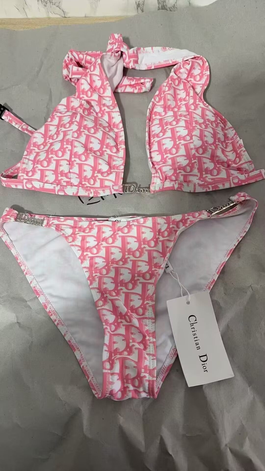 Swimsuit/Model: Y106