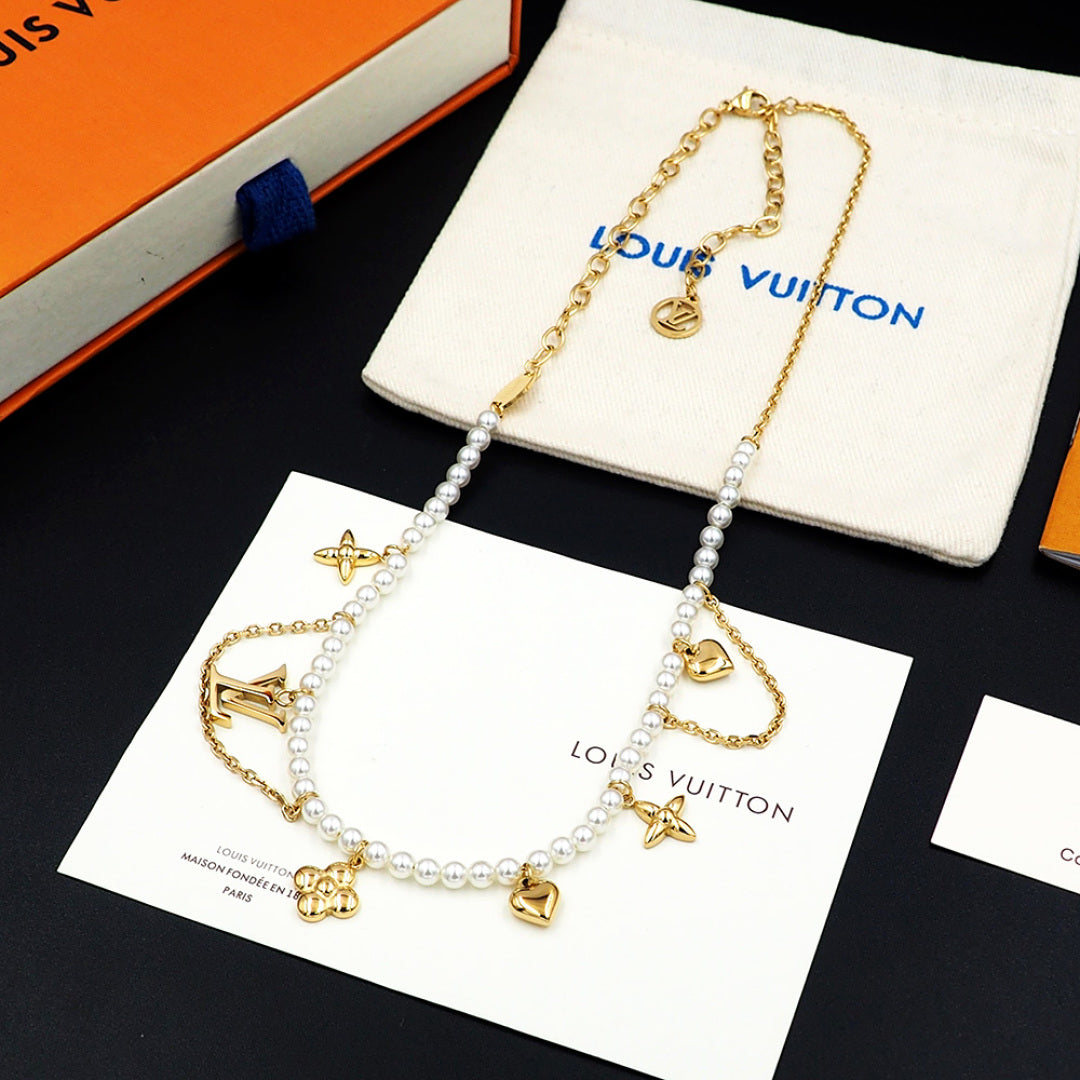jewelry/necklace/model:352027