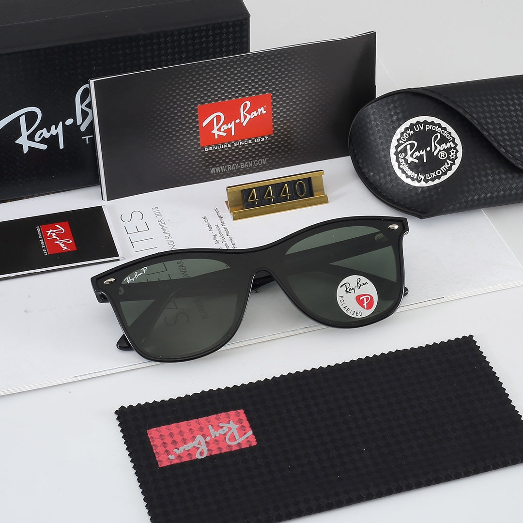 Sunglasses/model:4440