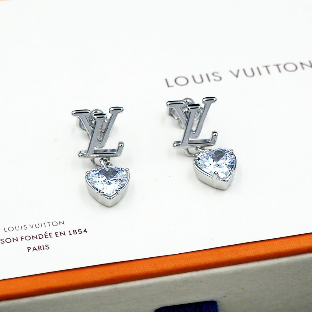jewelry/earrings/model:338098