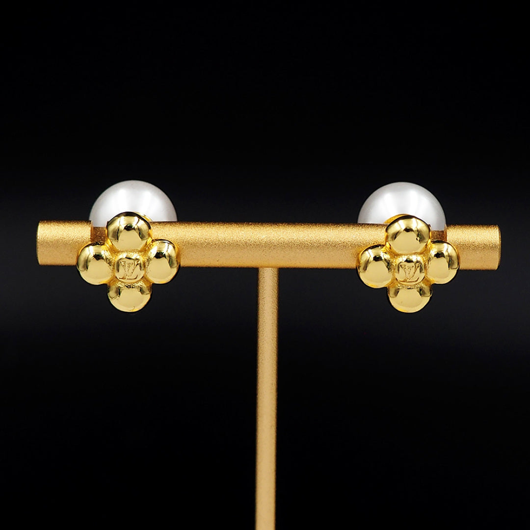jewelry/earrings/model:338025