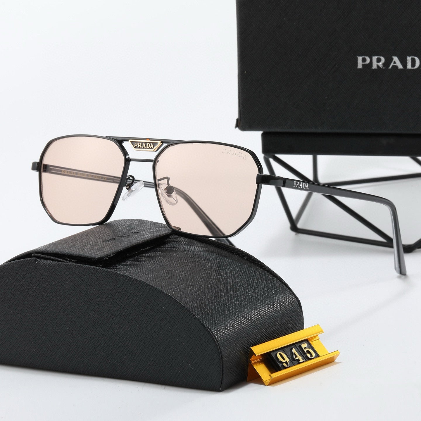 sunglasses / model:C945