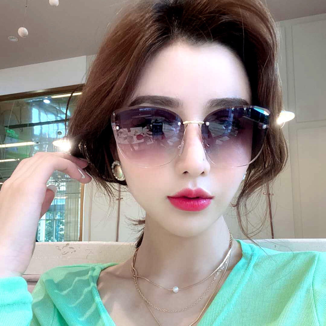 sunglasses /Lens: UV400 /Model:8821