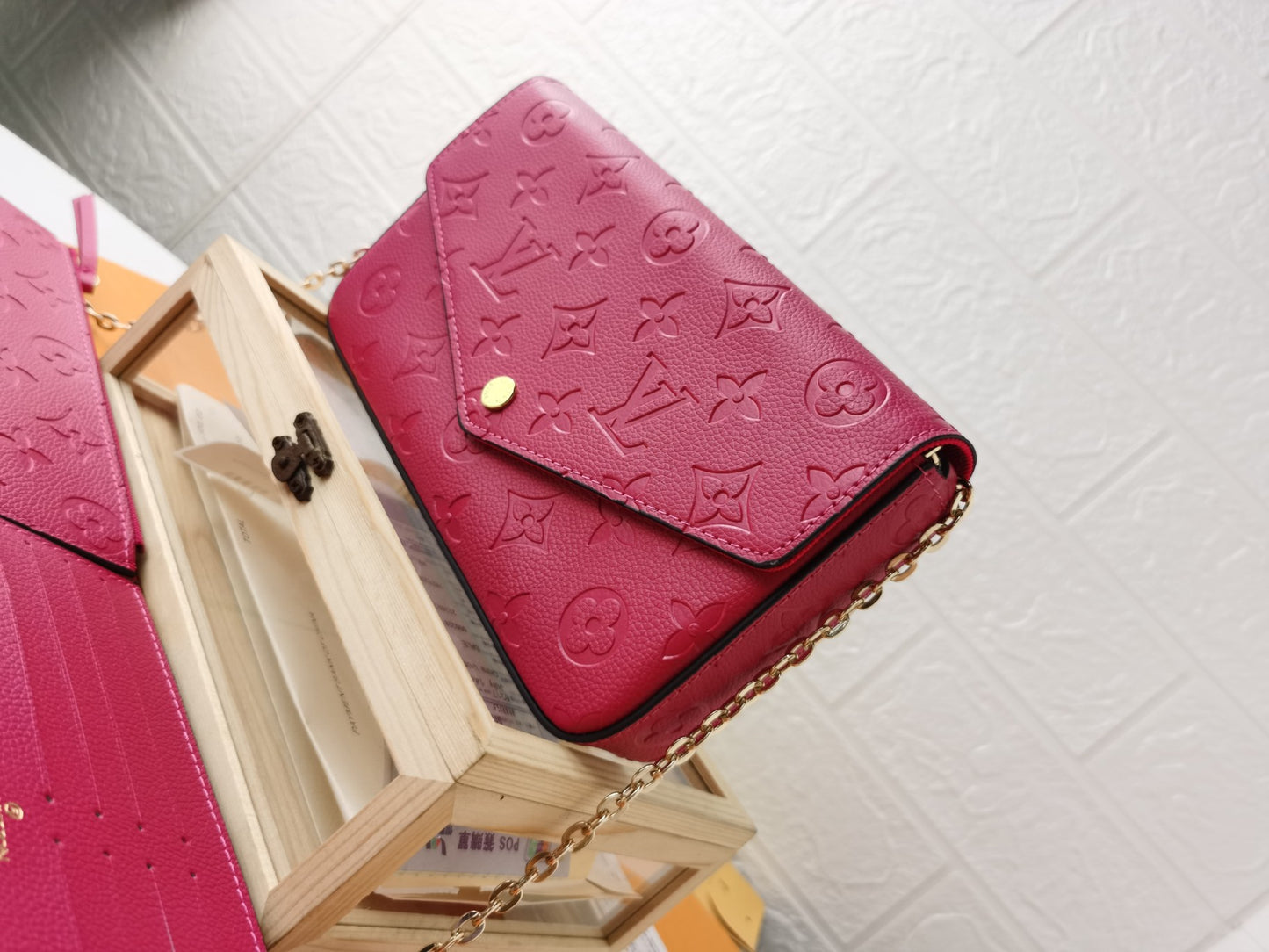 Wallet/Quality: 4A/Model:M61276