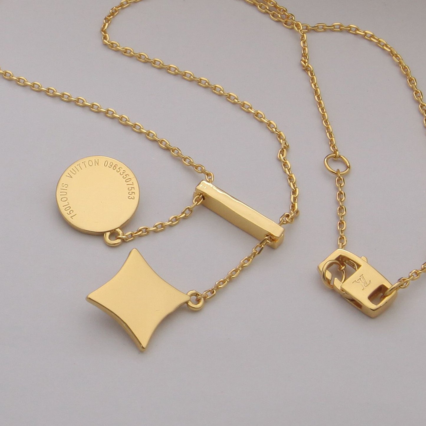 jewelry/necklace/model:H57