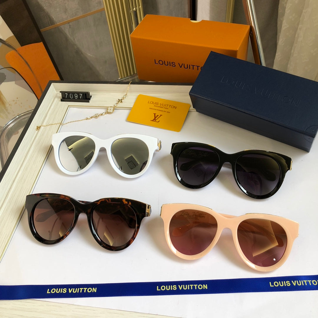 sunglasses /Lens: UV400 /Model:7097
