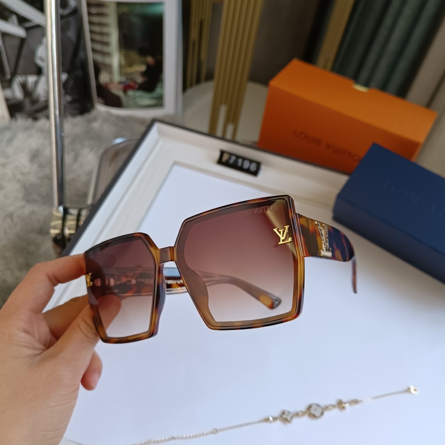 sunglasses /Lens: UV400 /Model:9176