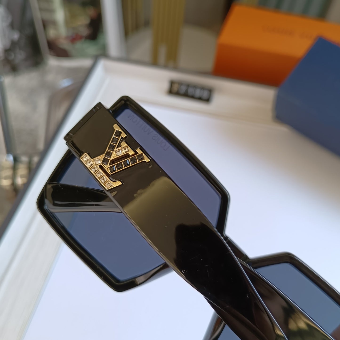sunglasses /Lens: UV400 /Model:9176