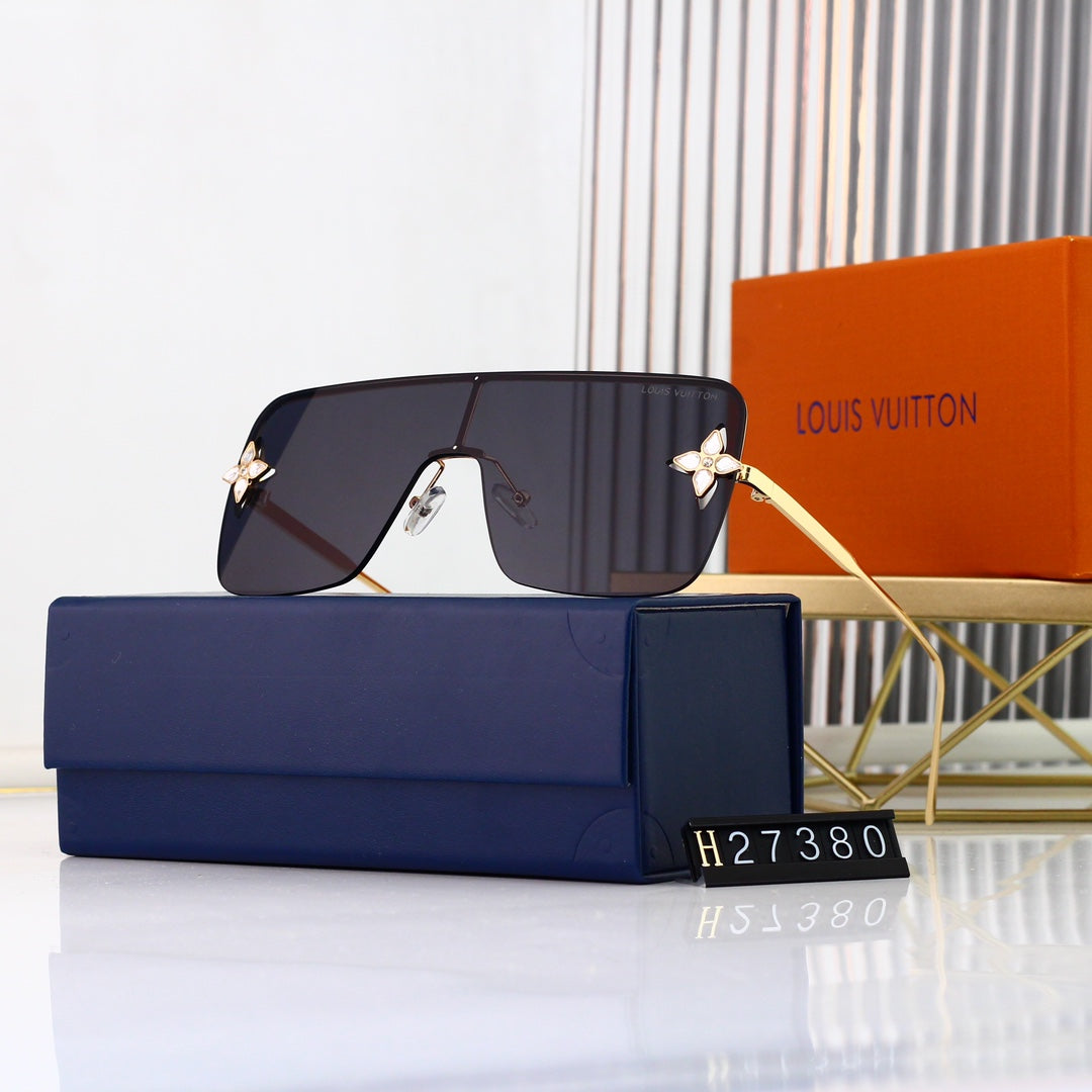 Sunglasses/model:27380
