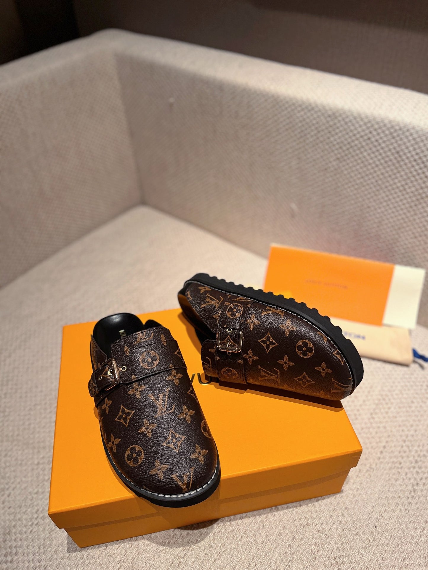 Shoes/Model:X75