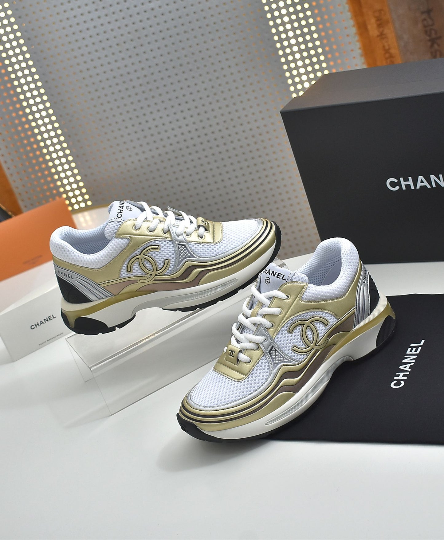 Shoes/Model:X81