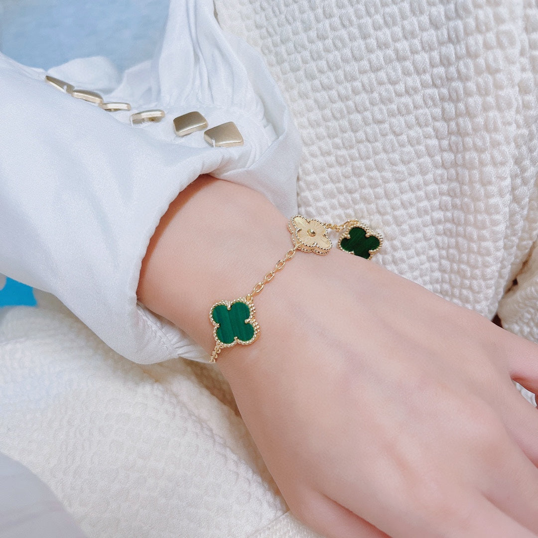 Jewelry/Bracelet/Model: H31