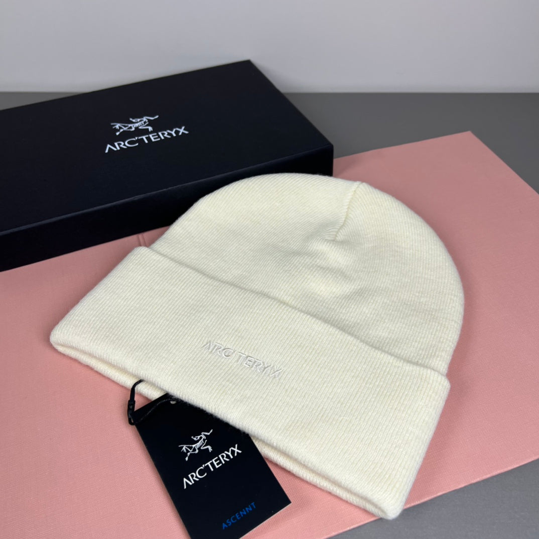 hat/model:25923