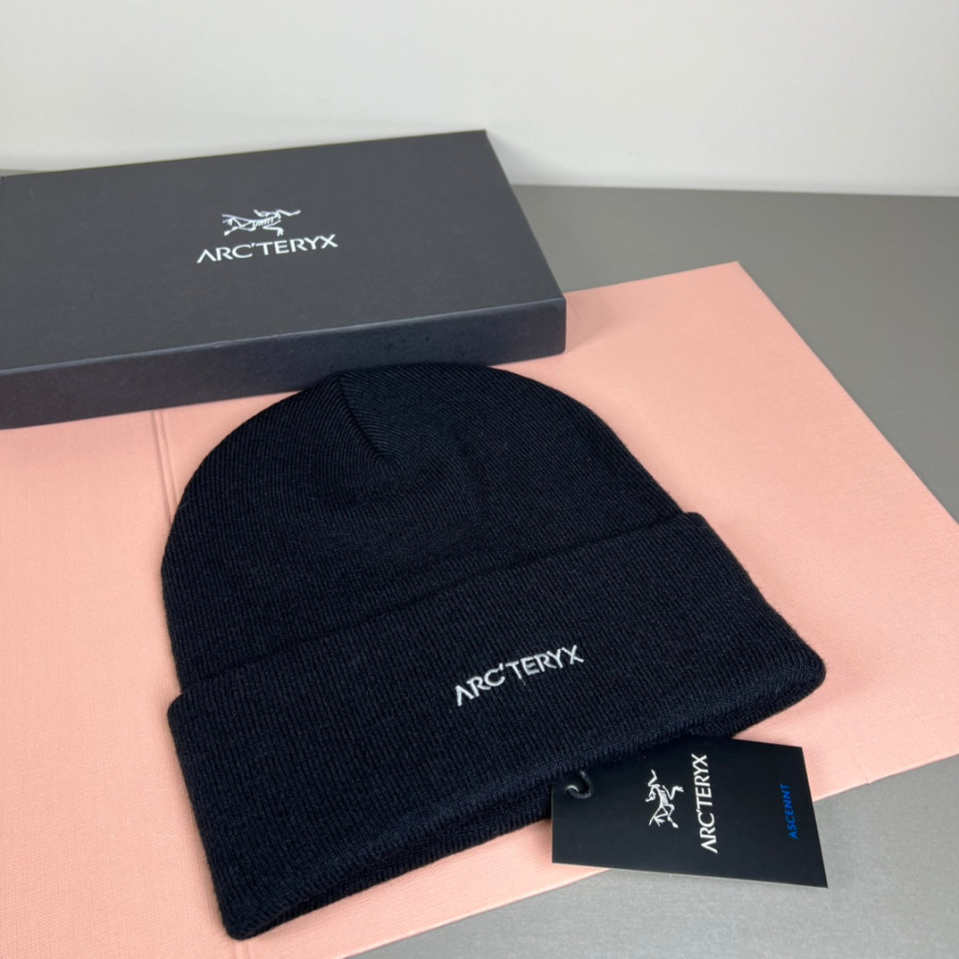 hat/model:25923