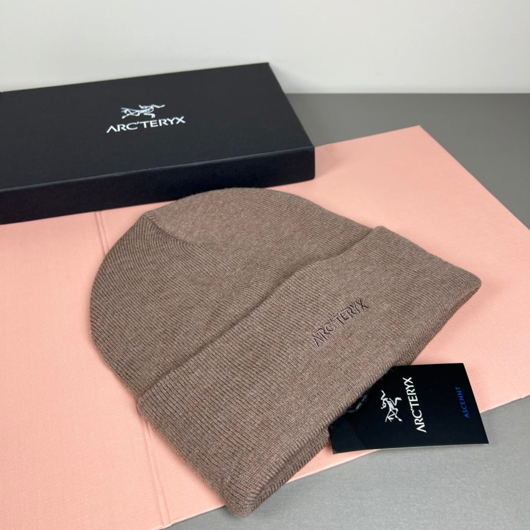 hat/model:25923