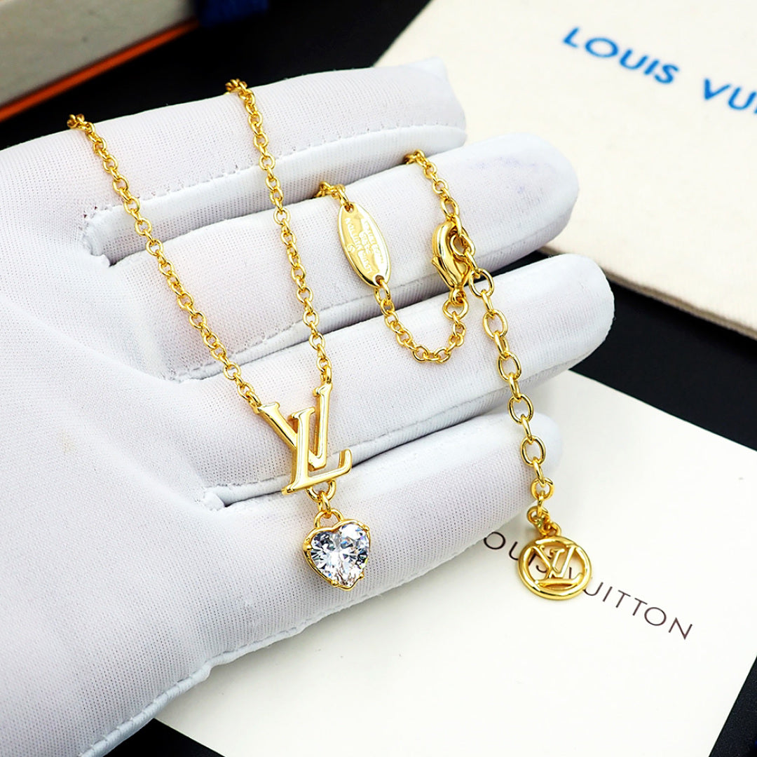jewelry/necklace/model:338097