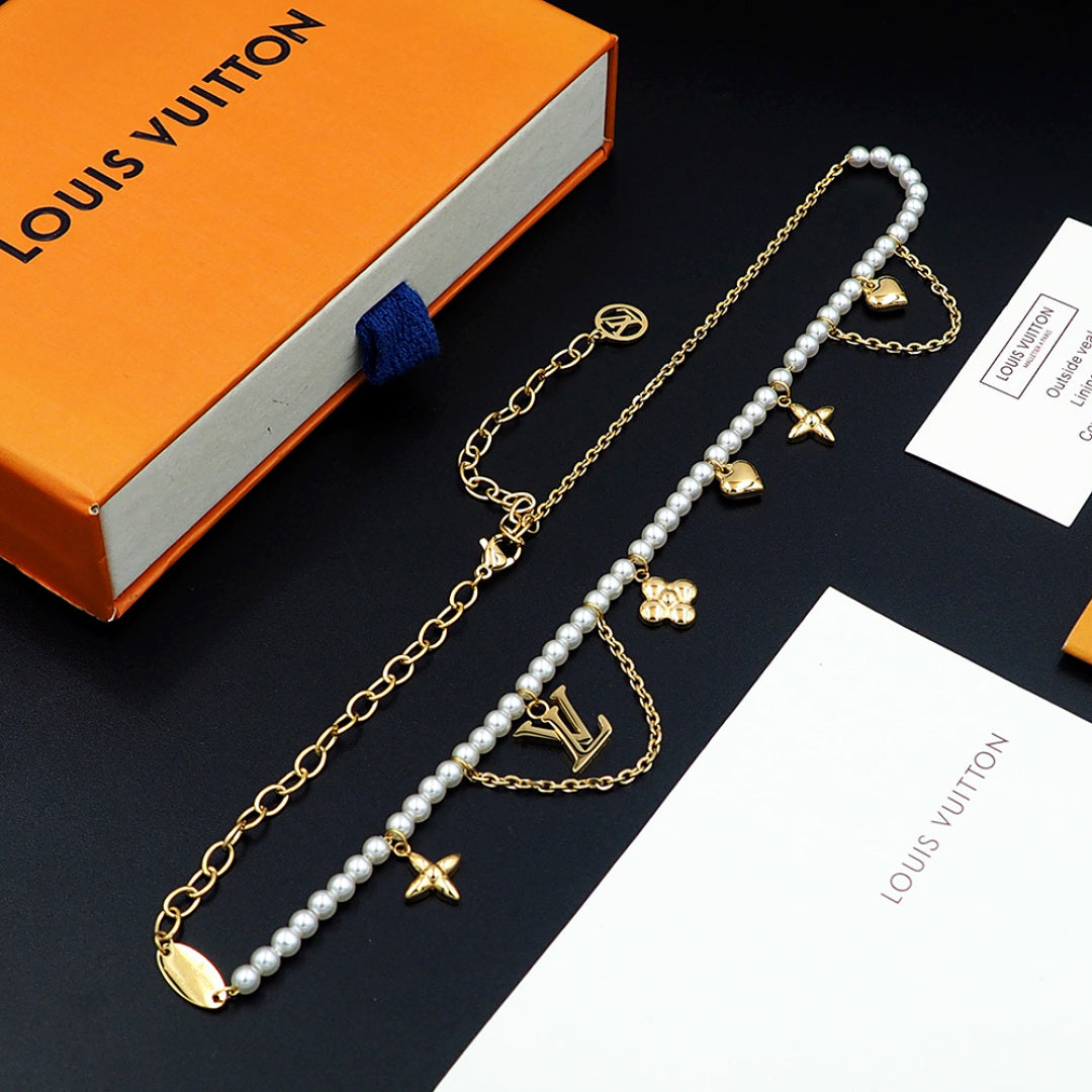 jewelry/necklace/model:352027