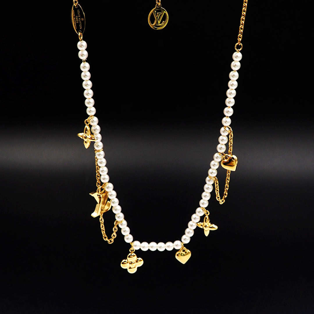 jewelry/necklace/model:352027