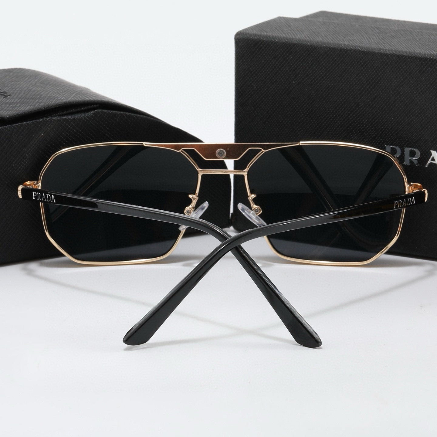 sunglasses / model:C945
