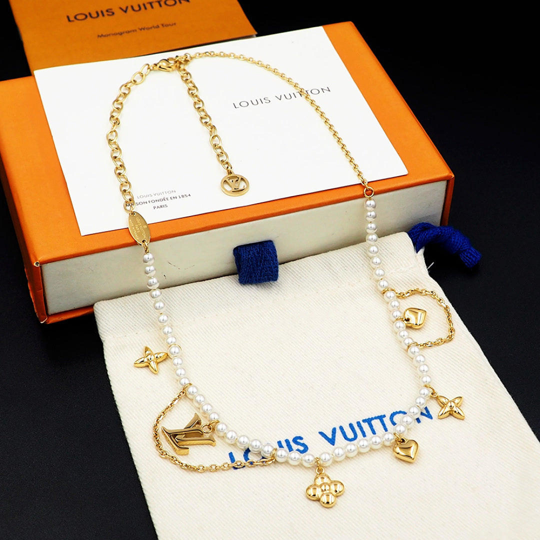 jewelry/necklace/model:352027