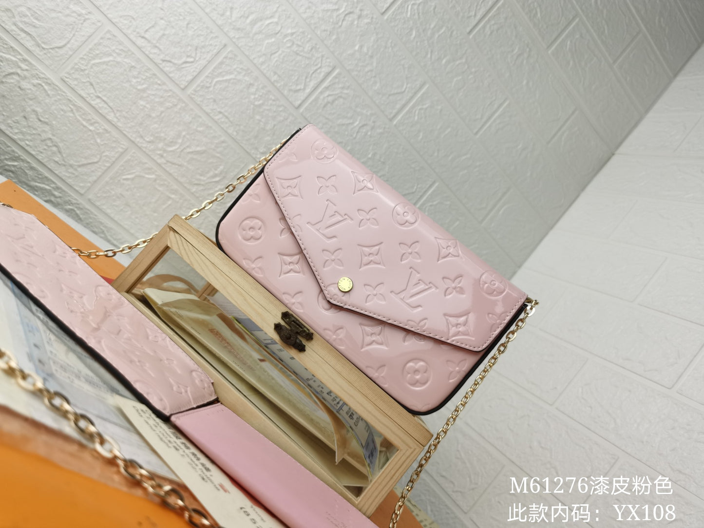 Wallet/Quality: 4A/Model:M61276