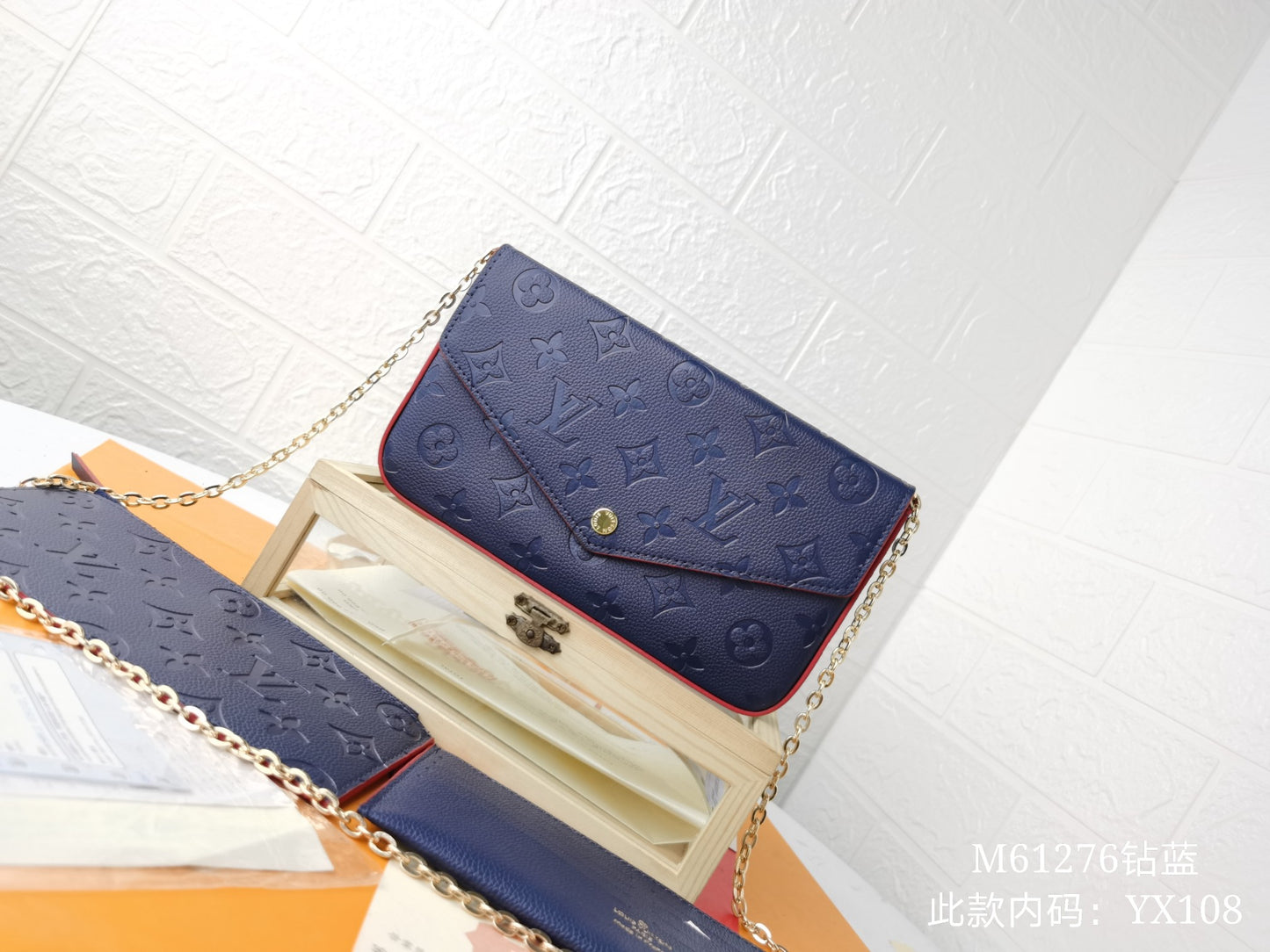 Wallet/Quality: 4A/Model:M61276