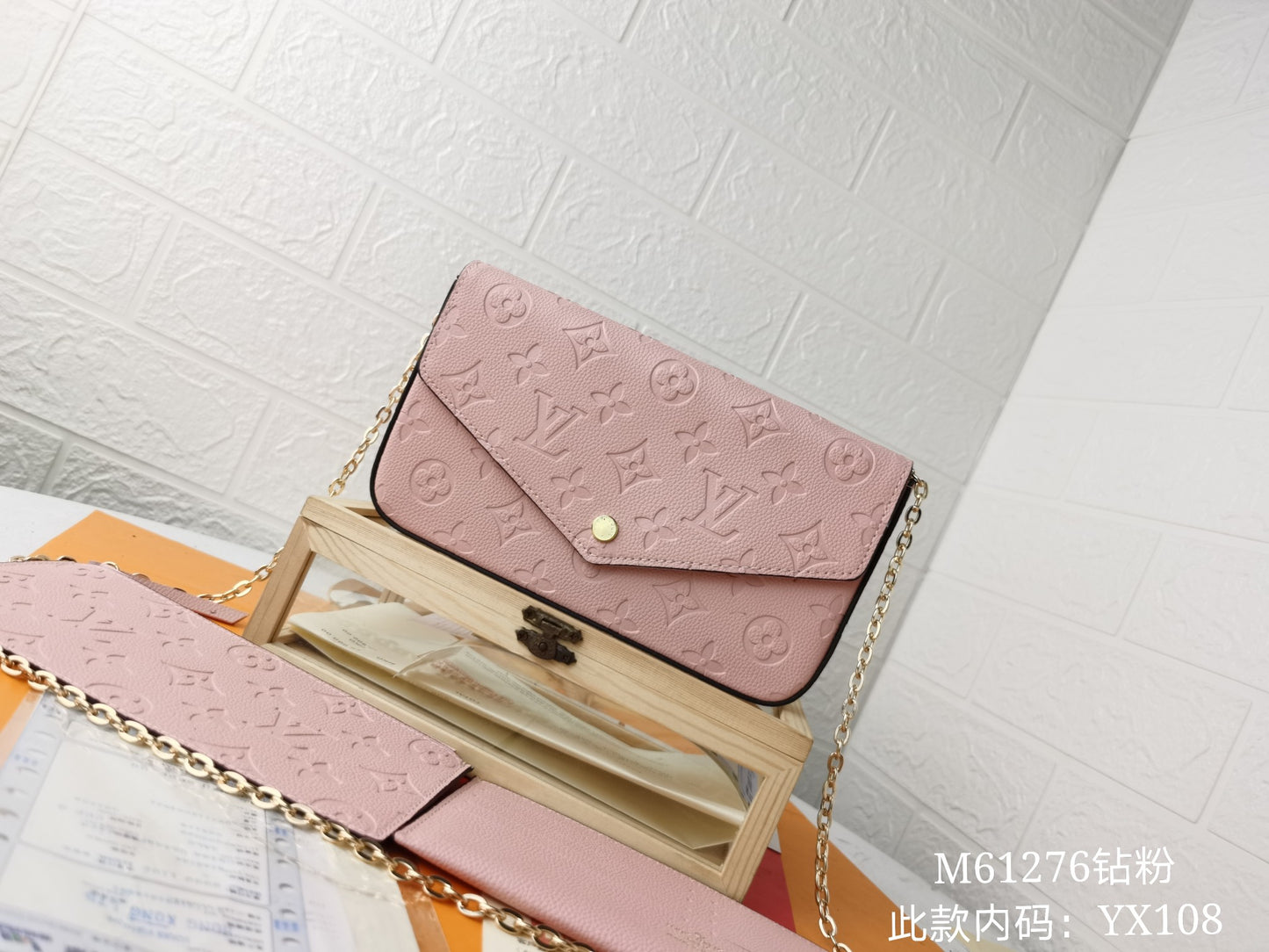 Wallet/Quality: 4A/Model:M61276