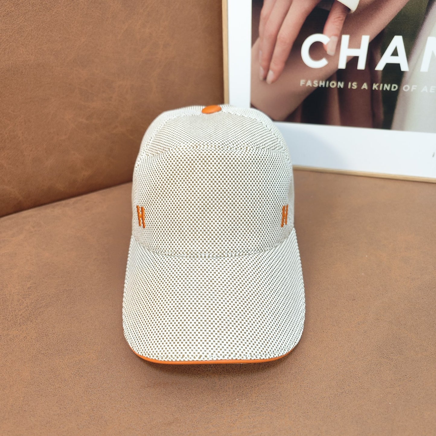 hat/ model: T35