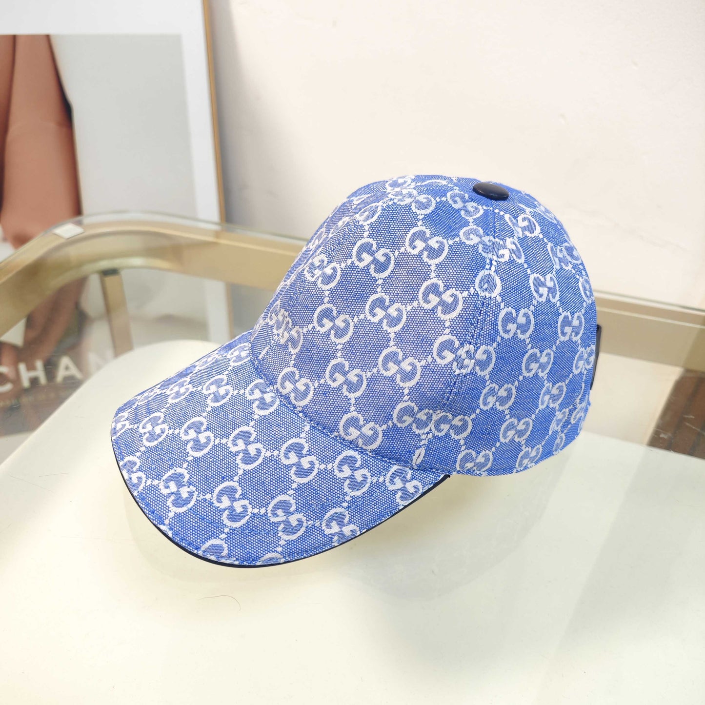 hat/ model: T54