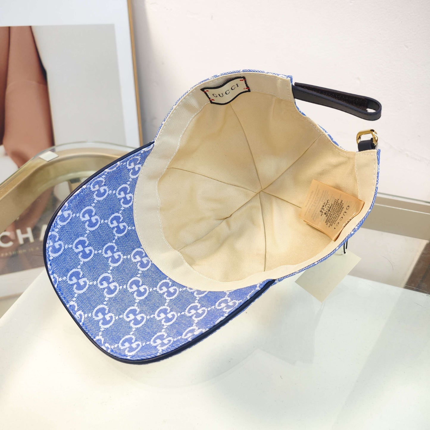 hat/ model: T54