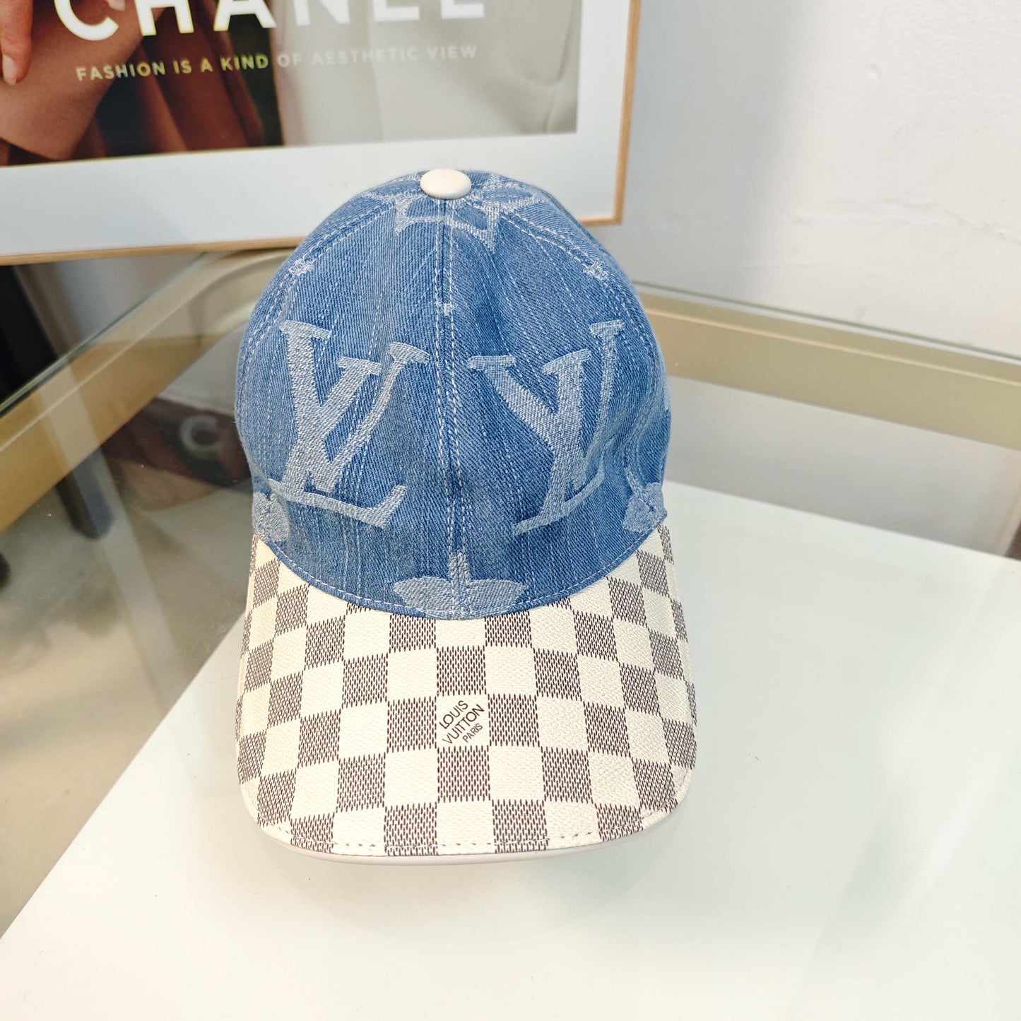 hat/ model: T56