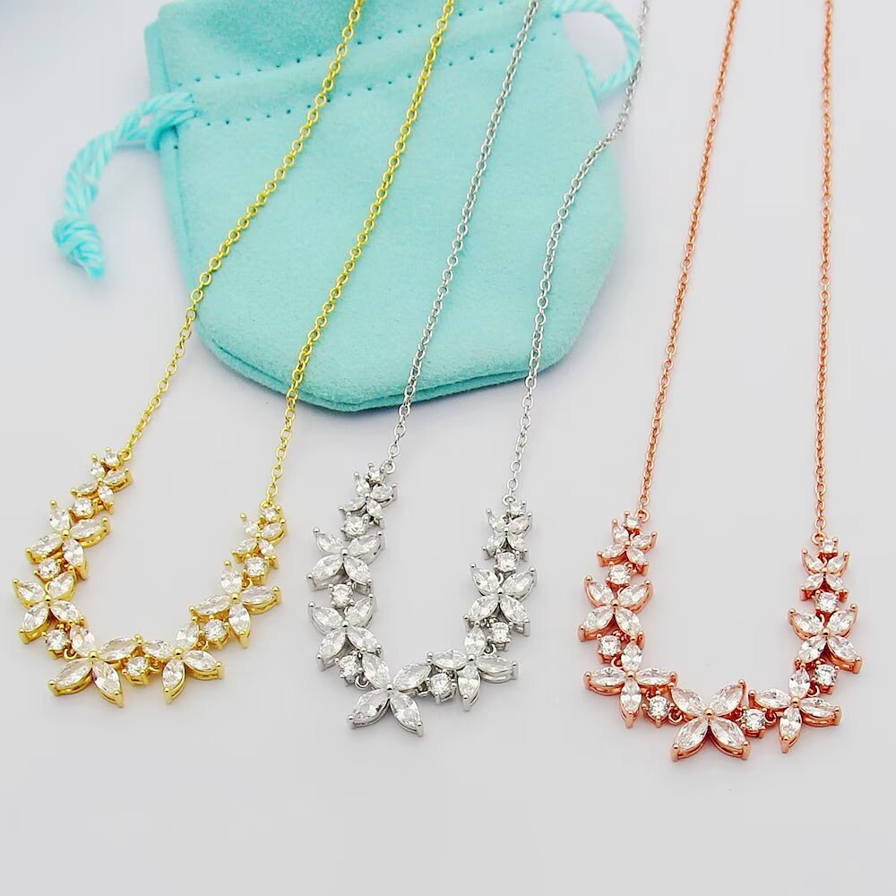 Jewelry/Necklace/Model: 250881