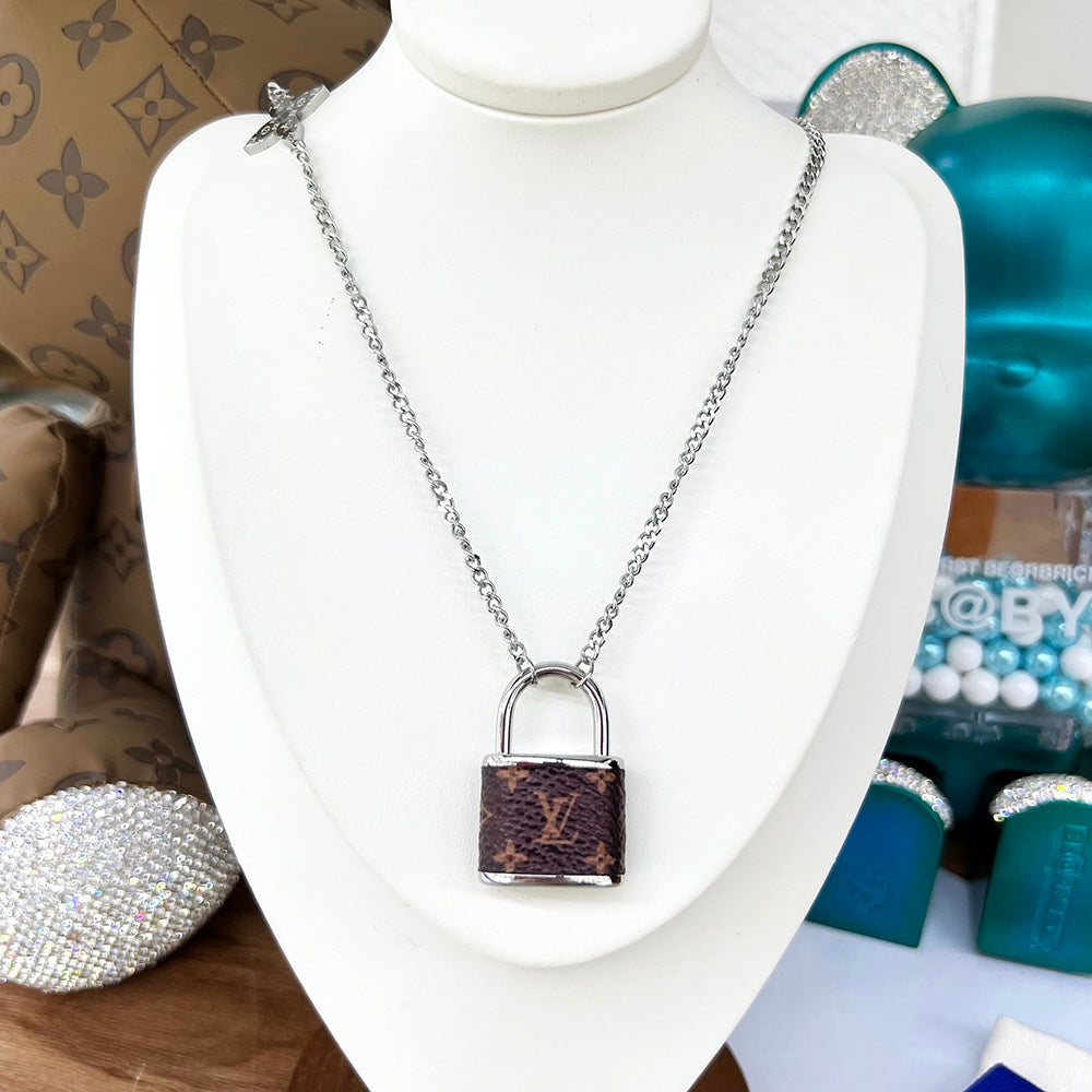 Jewelry/Necklace/Model: 252842