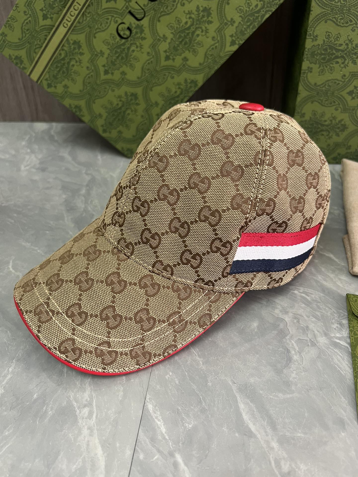 hat/ model: T54