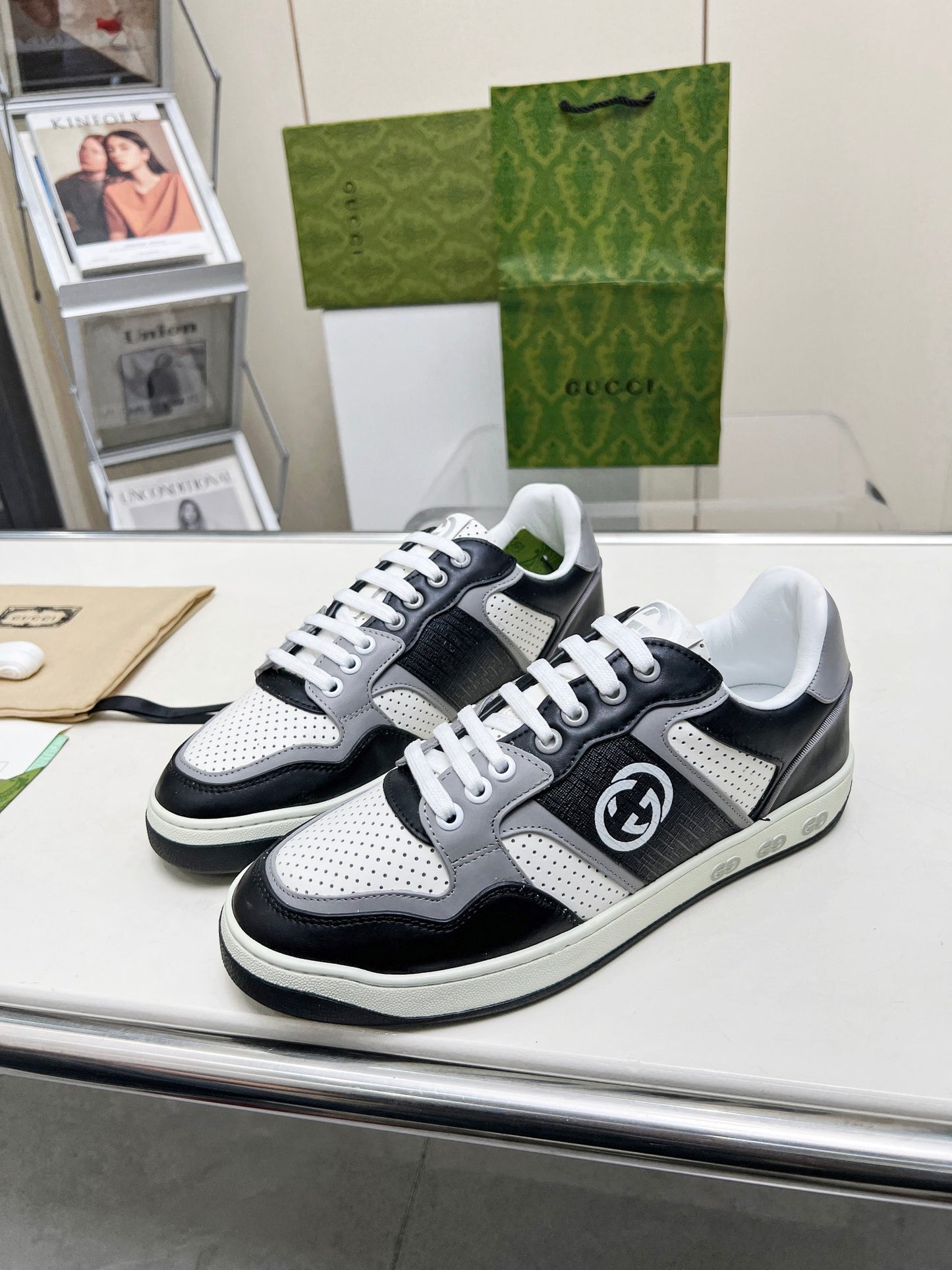 shoes/model:15843