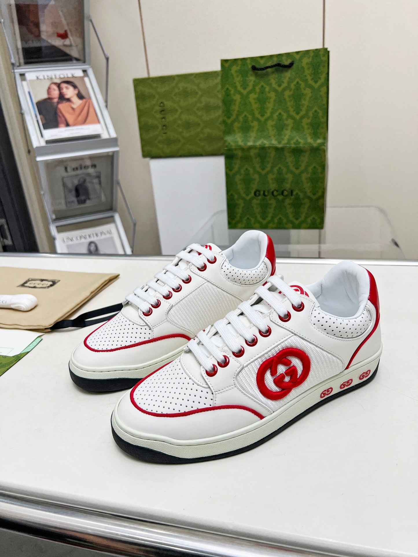 shoes/model:15842