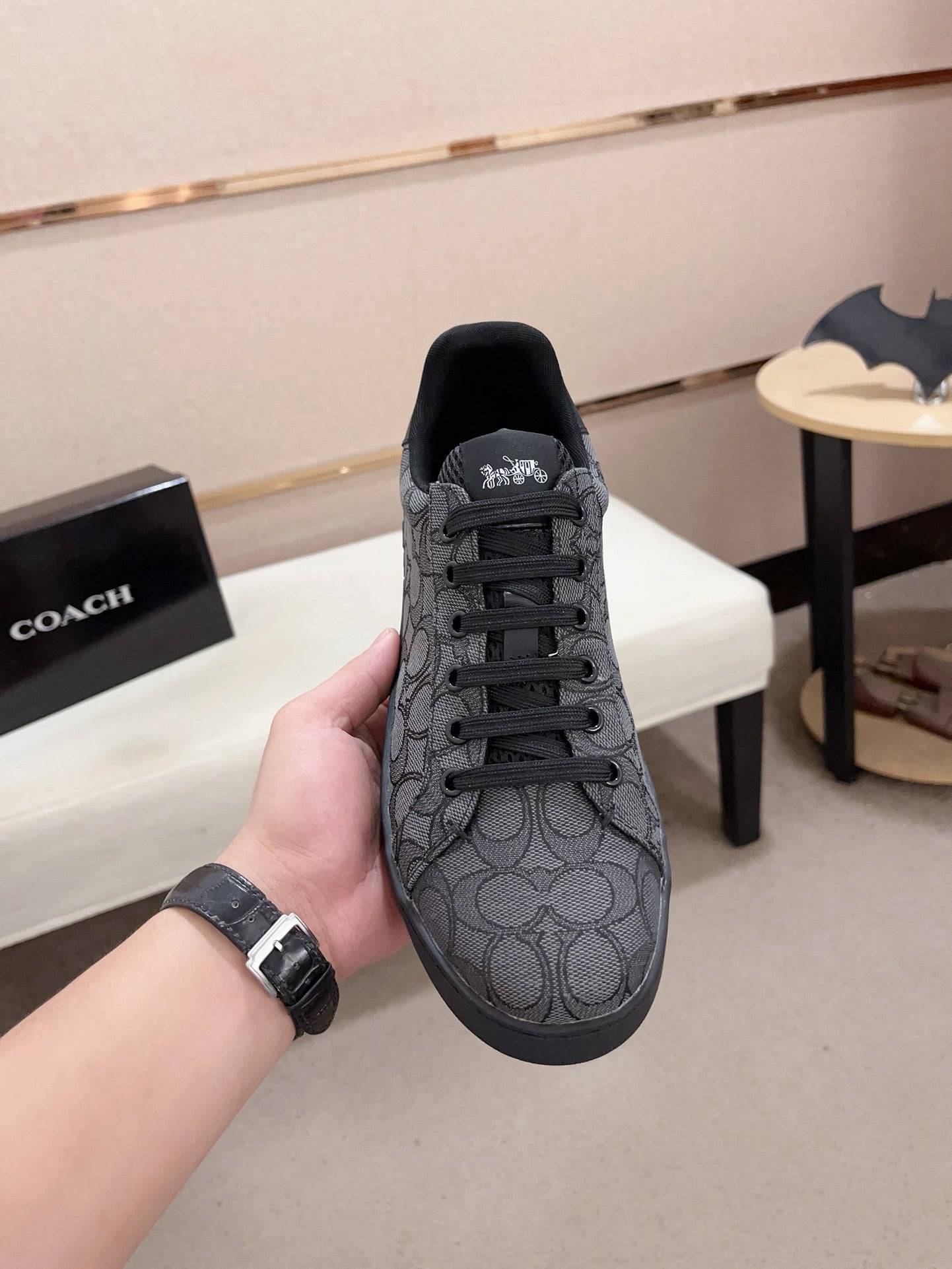 Shoes/Model:X98