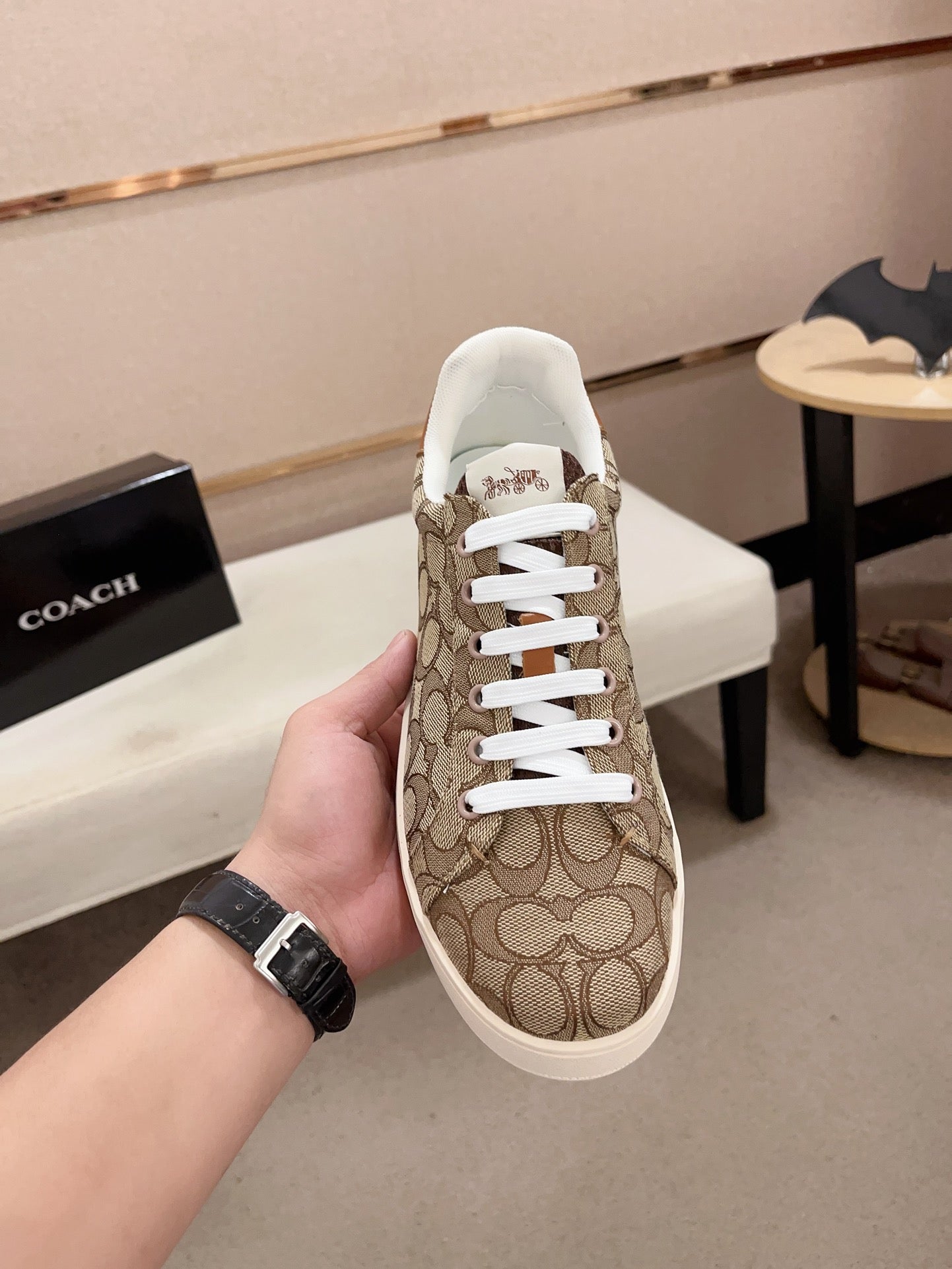 Shoes/Model:X98