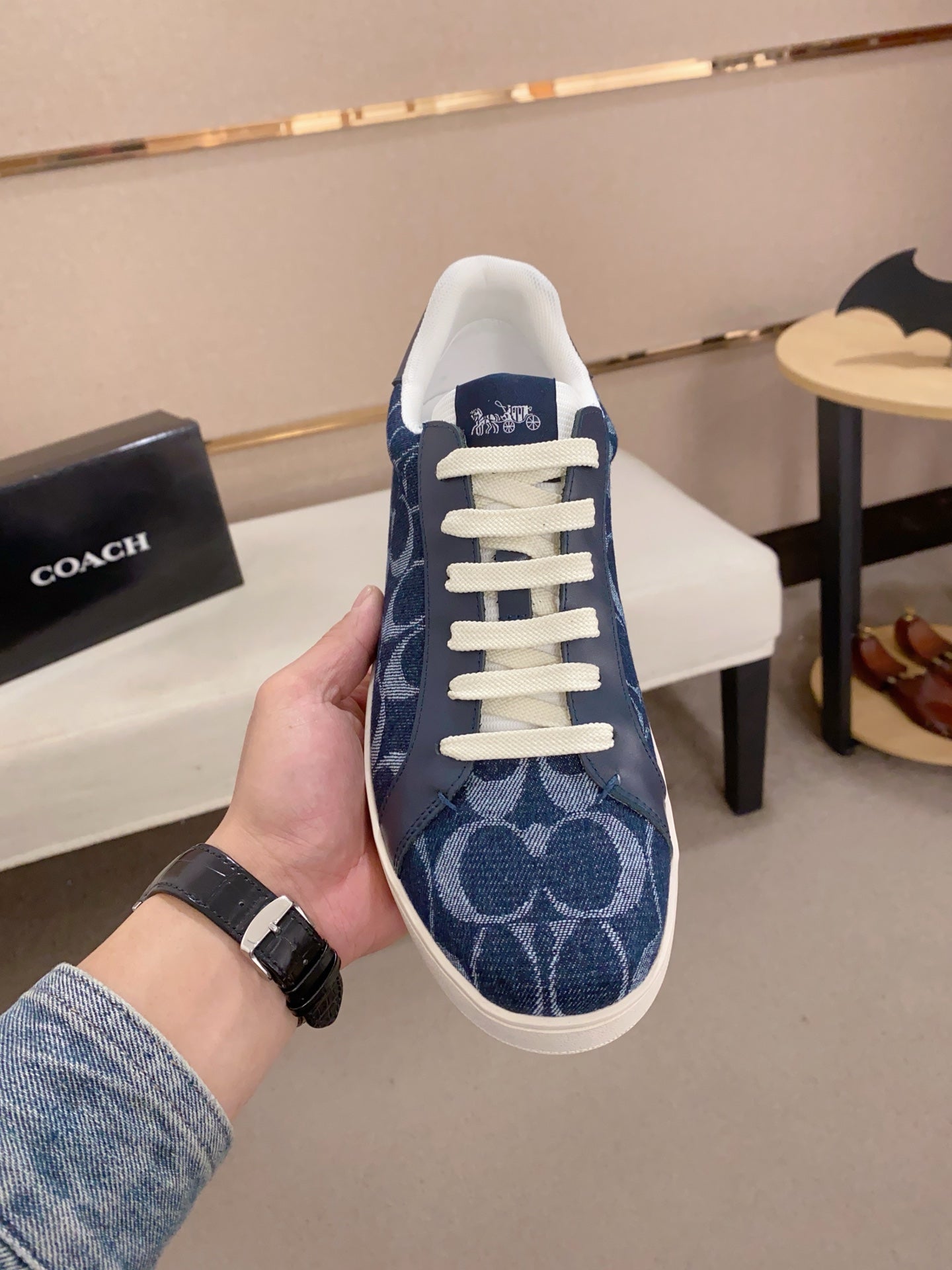 Shoes/Model:X98