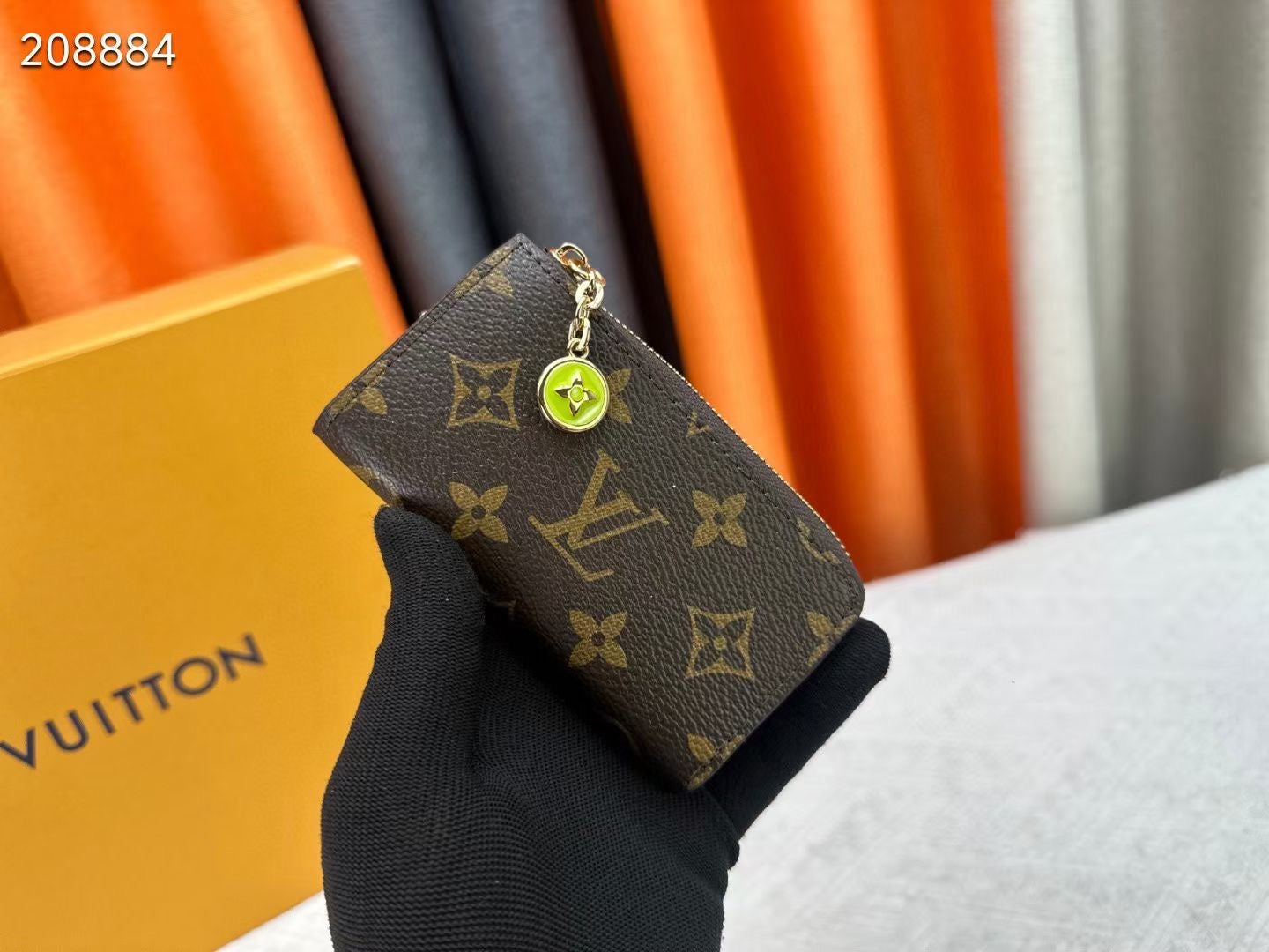 Keychain/Quality: 4A/Model:M14529