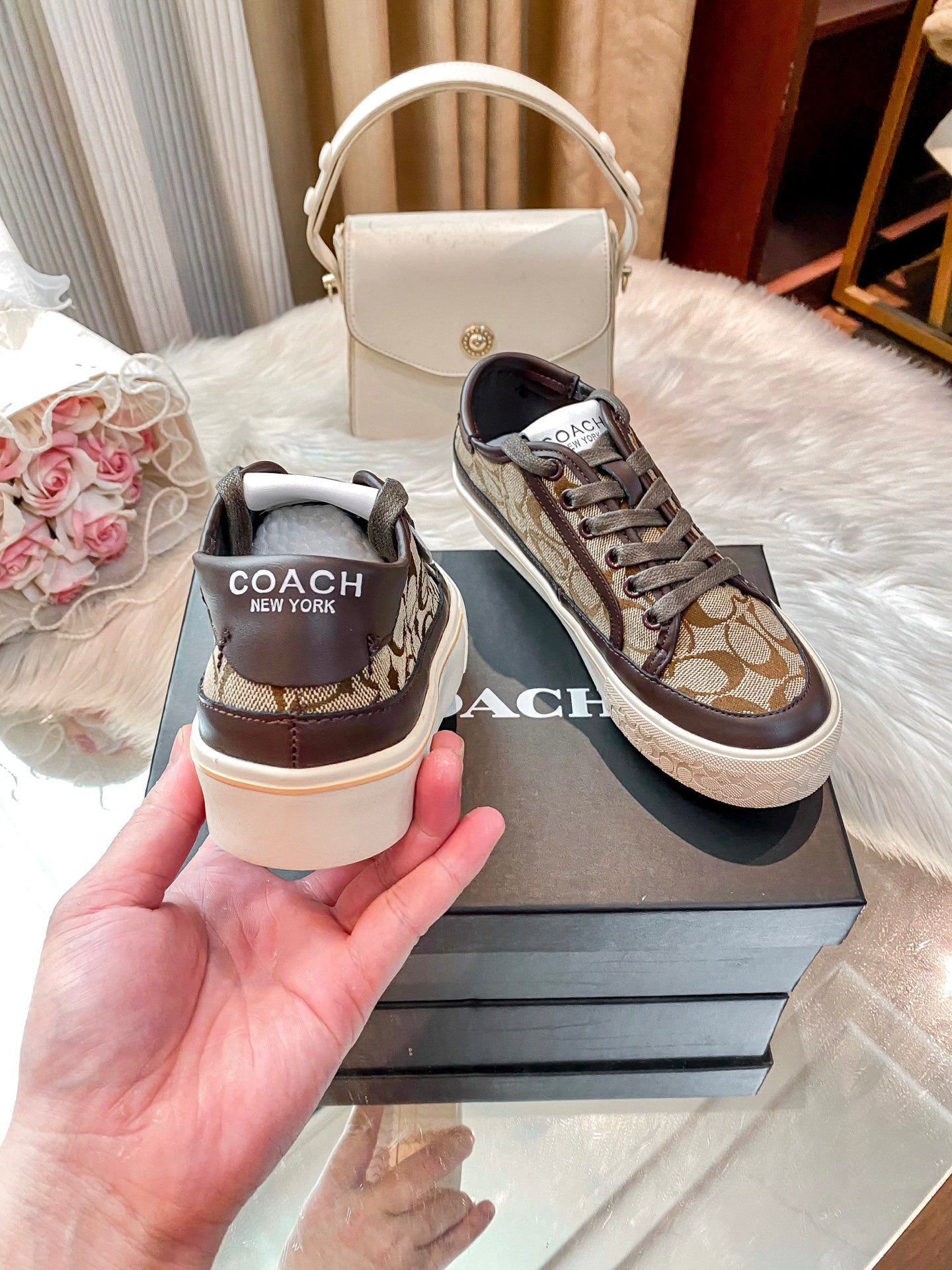 Shoes/Model:X86