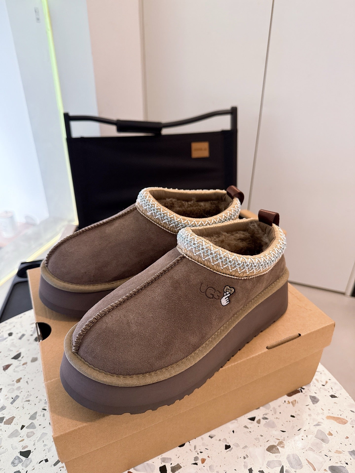 Shoes/Model:X90