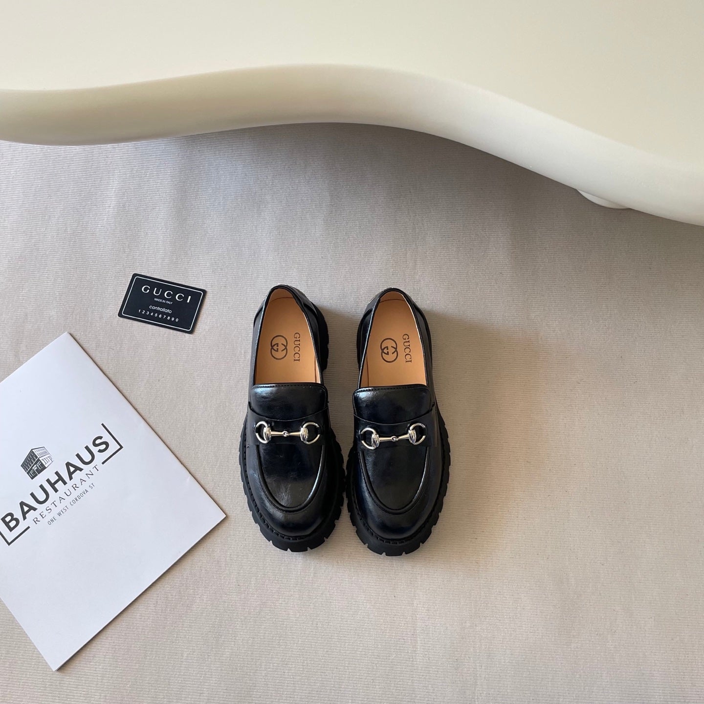 Shoes/Model:X92