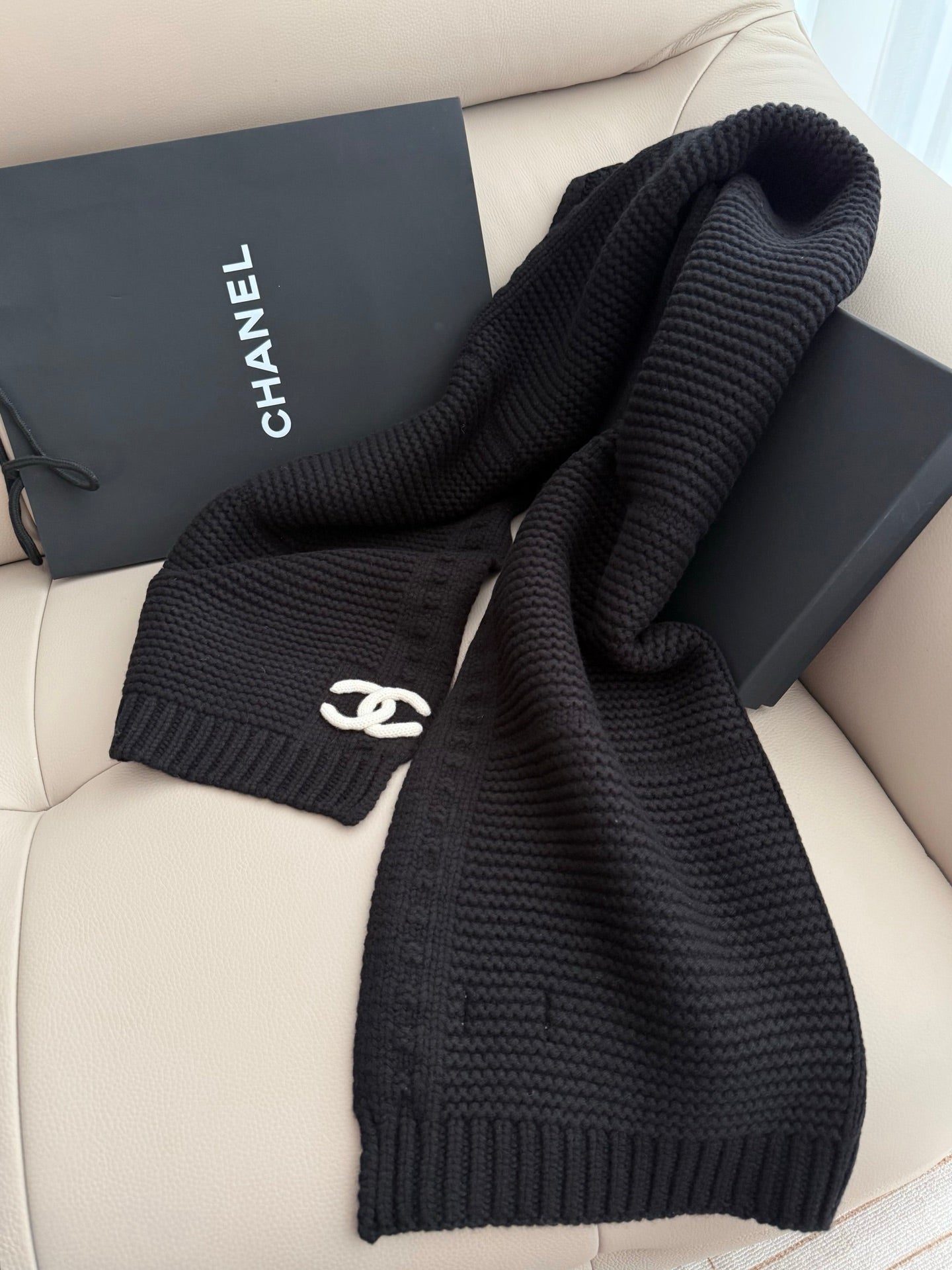 scarf/model:T 79