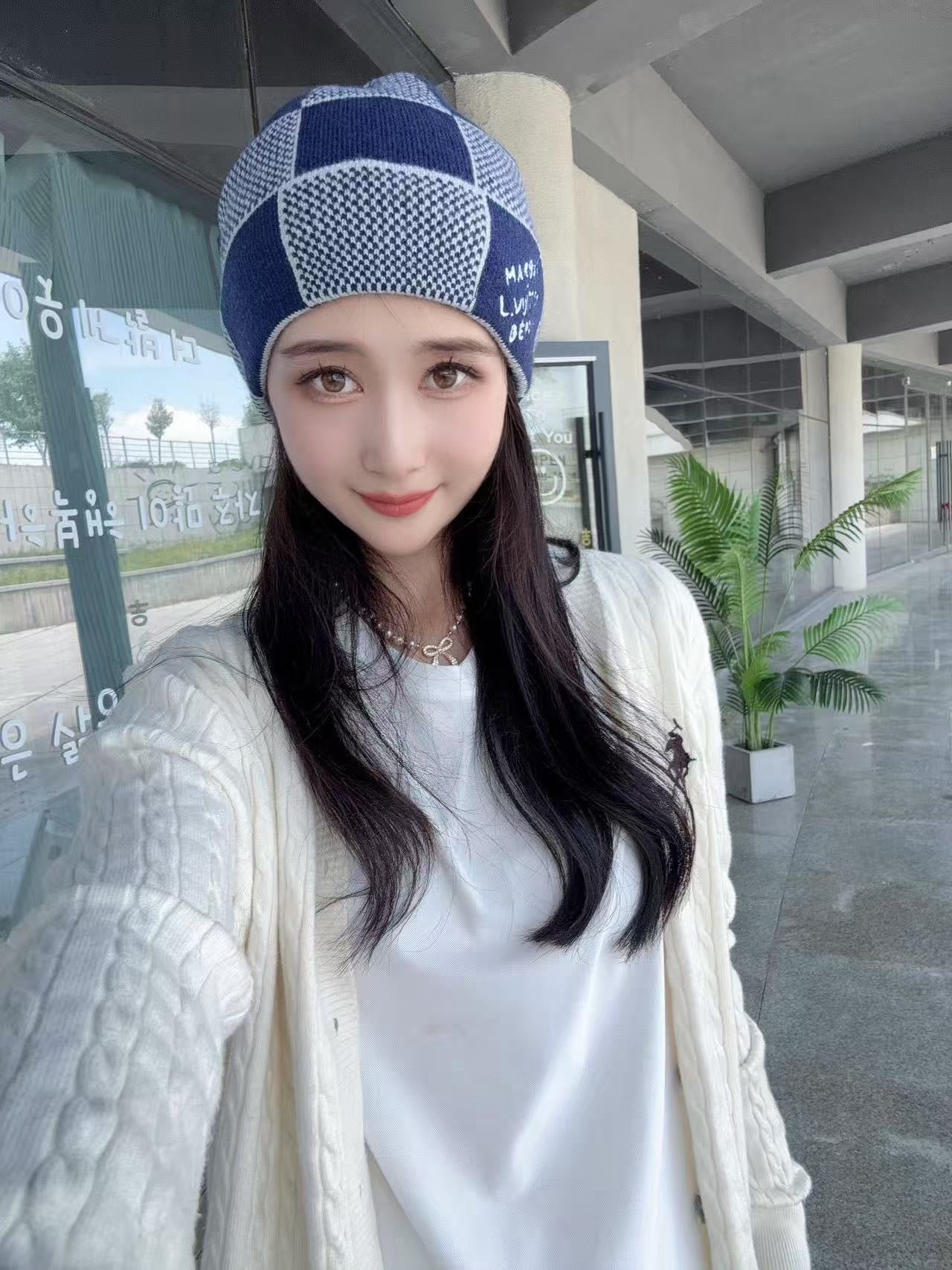 hat/model:25922