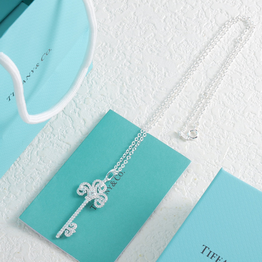 jewelry/necklace/model:H90