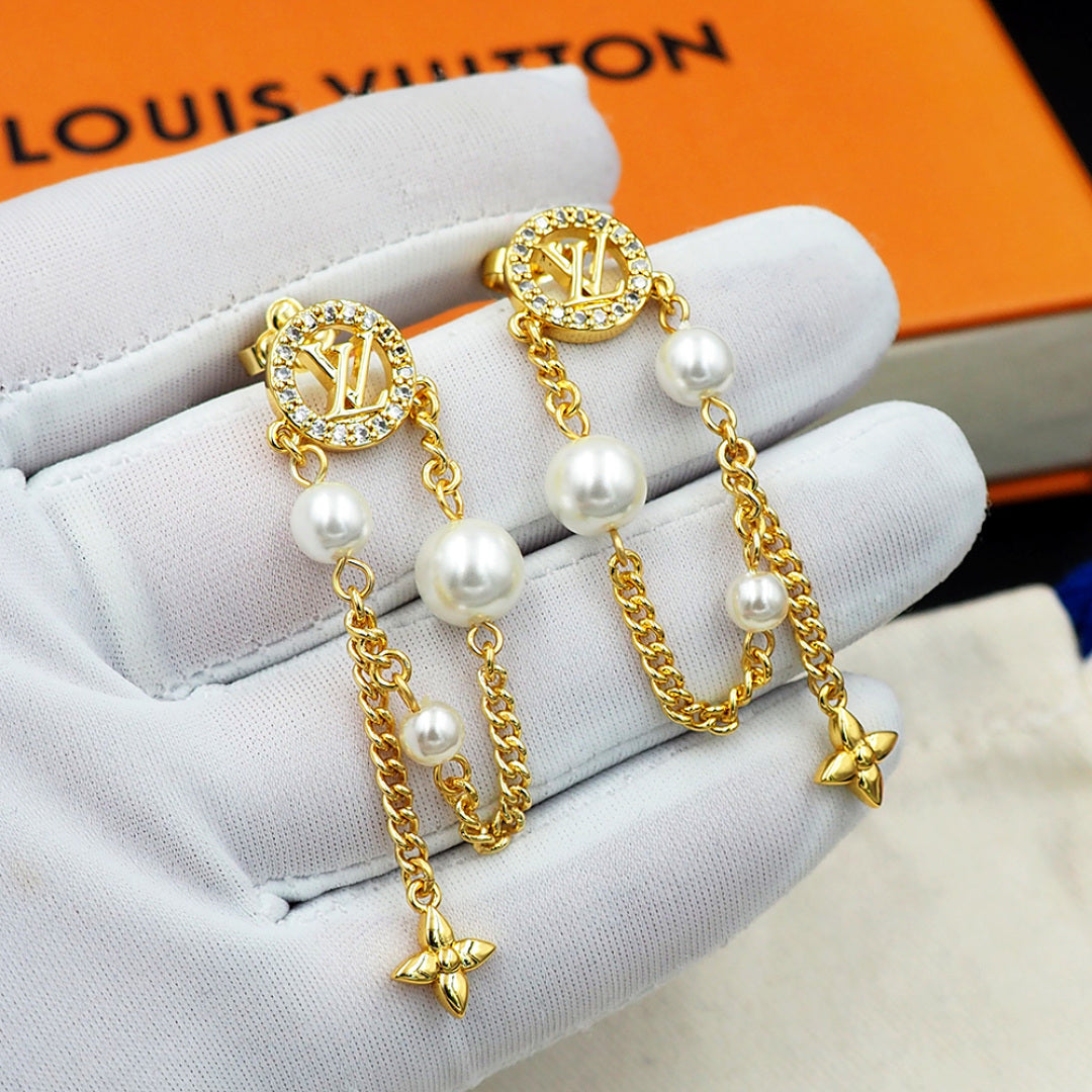 jewelry/earrings/model:346109