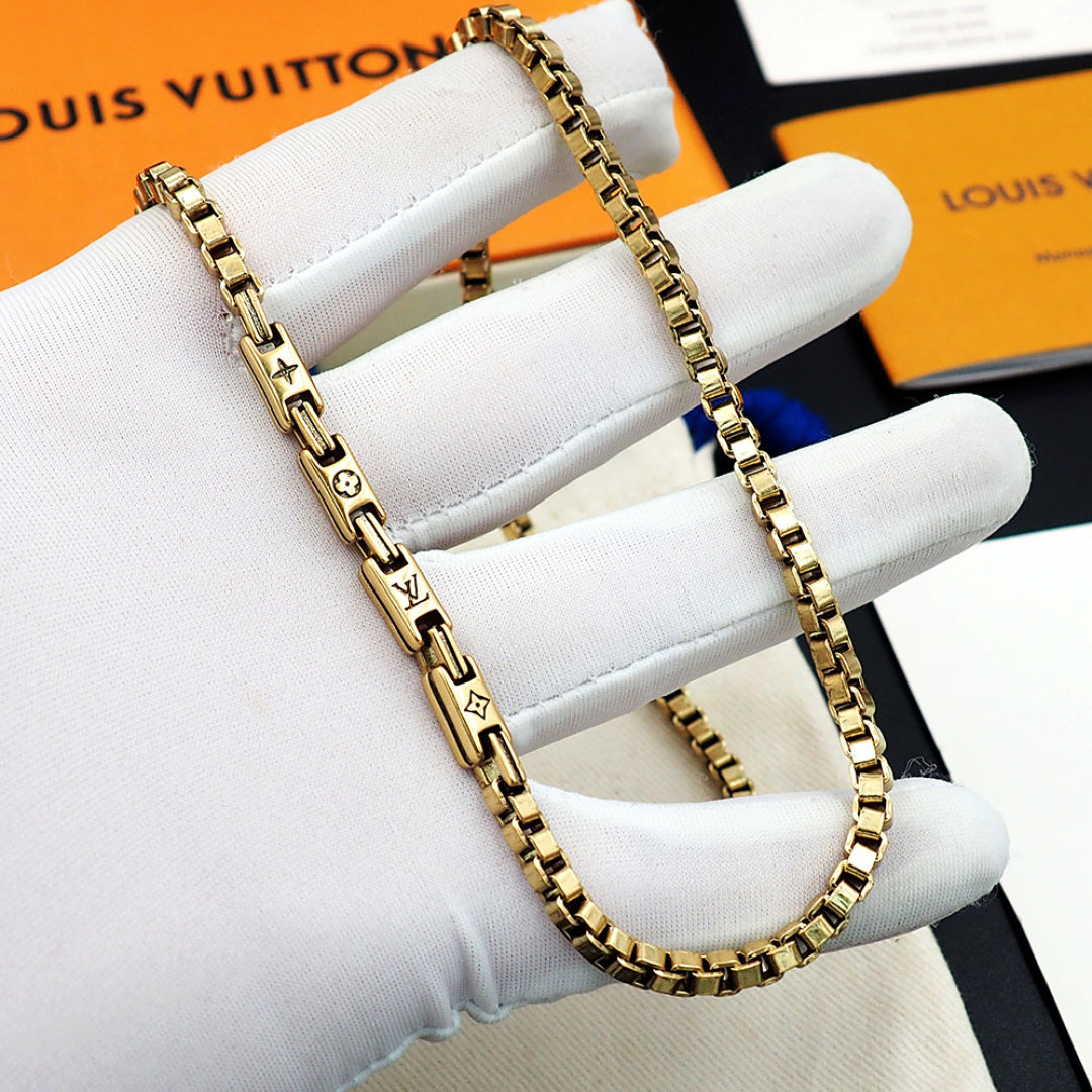 jewelry/necklace/model:H94