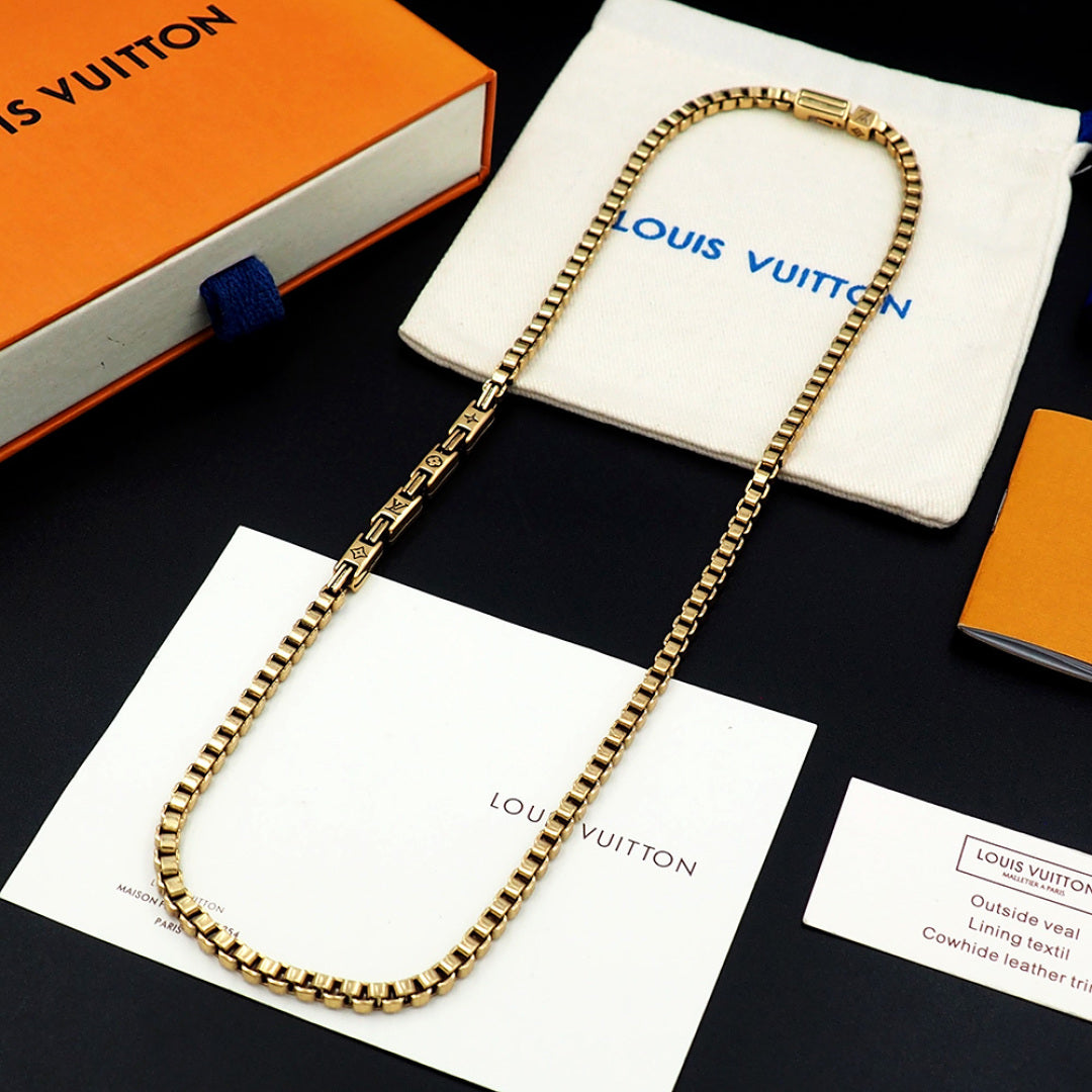 jewelry/necklace/model:H94
