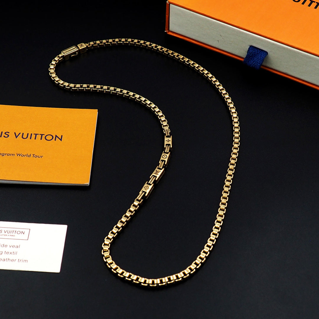 jewelry/necklace/model:H94